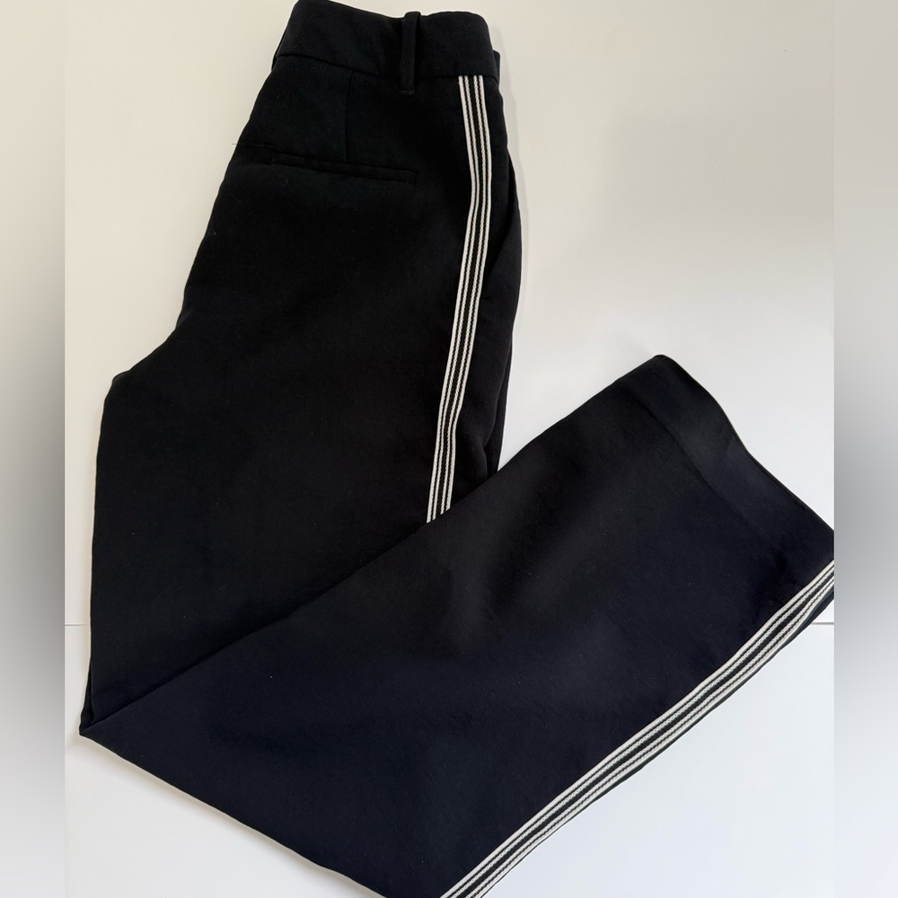 Aritzia Effortless Pant Dark Navy Side Stripe Tailored Trouser Size 2